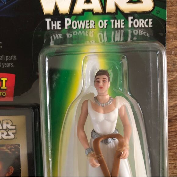 Star Wars The Power of the Force Princess Leia Ceremonial Gown 1998 Figure - Picture 2 of 4
